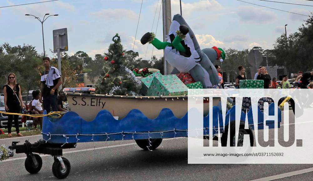 Syndication Daytona Beach NewsJournal Port Orange Christmas Parade