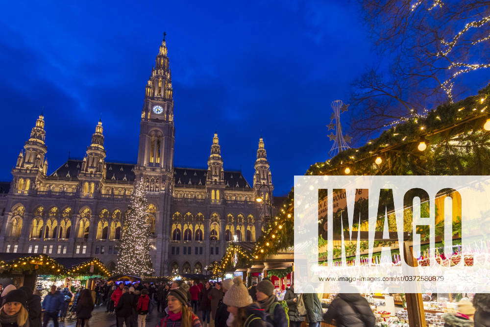 Christmas market Wiener Christkindlmarkt , Christmas market stalls