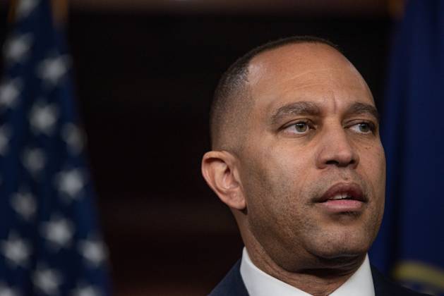 Hakeem Jeffries Weekly Press Conference - Washington United States ...