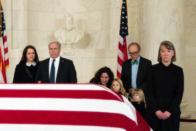 Justice Sandra Day OConnor lies in repose at the Supreme Court The ...