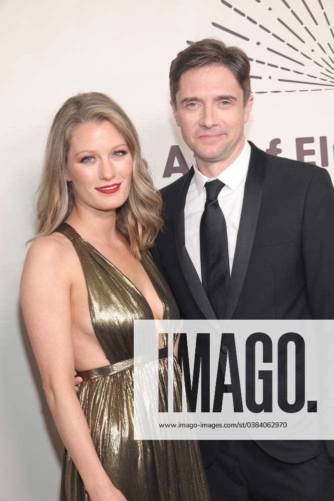 topher grace and girlfriend