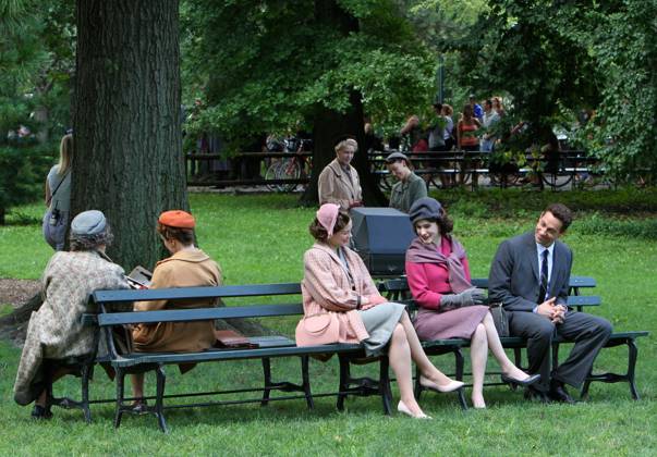 Rachel Brosnahan and Zachary Levi pictured filming The Marvelous Mrs ...