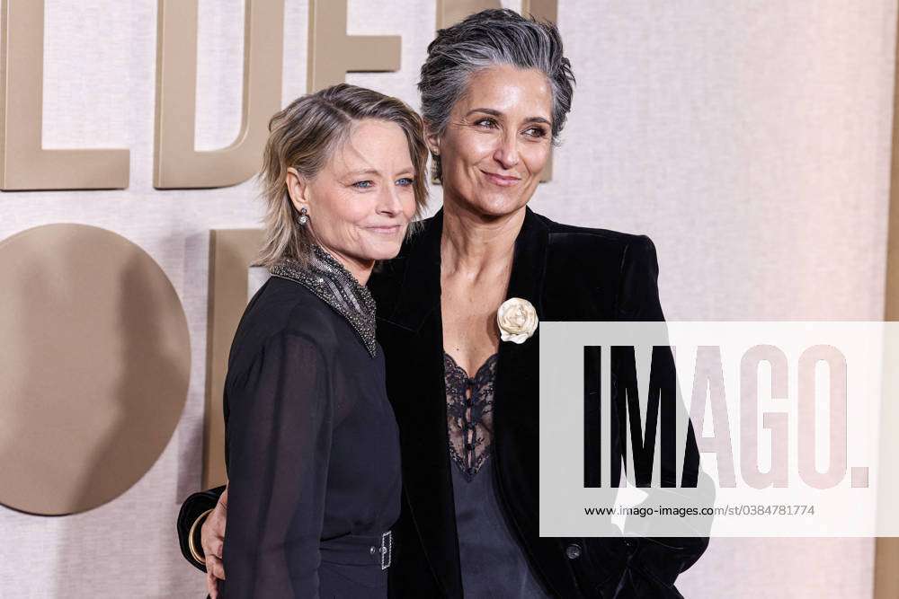 81st Annual Golden Globe Awards - LA Jodie Foster and Alexandra Hedison ...