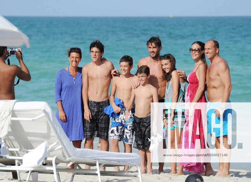 paolo maldini family