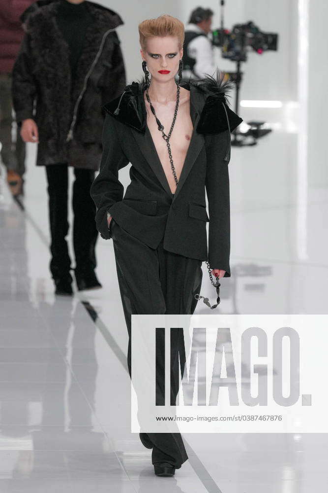 Milan Milan Fashion Week Man Fall Winter 2024 2025 Milan Men S   M 