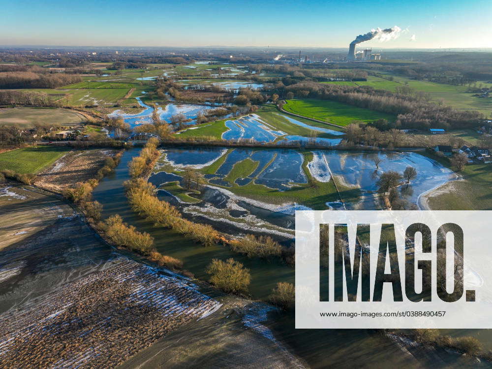 Selm, North Rhine-Westphalia, Germany Flood on the river Lippe, river ...