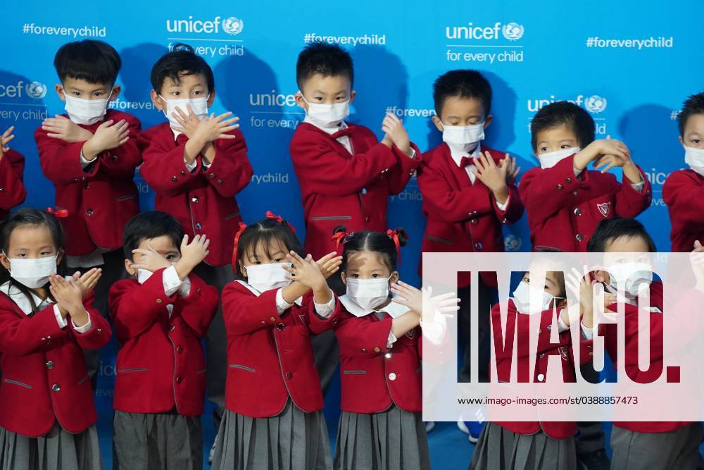 Kindergartens students performs during the ceremony of Hong Kong ...