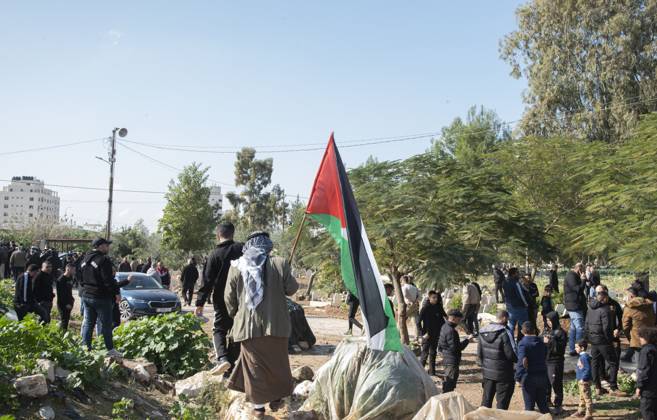 January 16, 2024, Amman, Amman, Jordan: Palestinian man carries ...