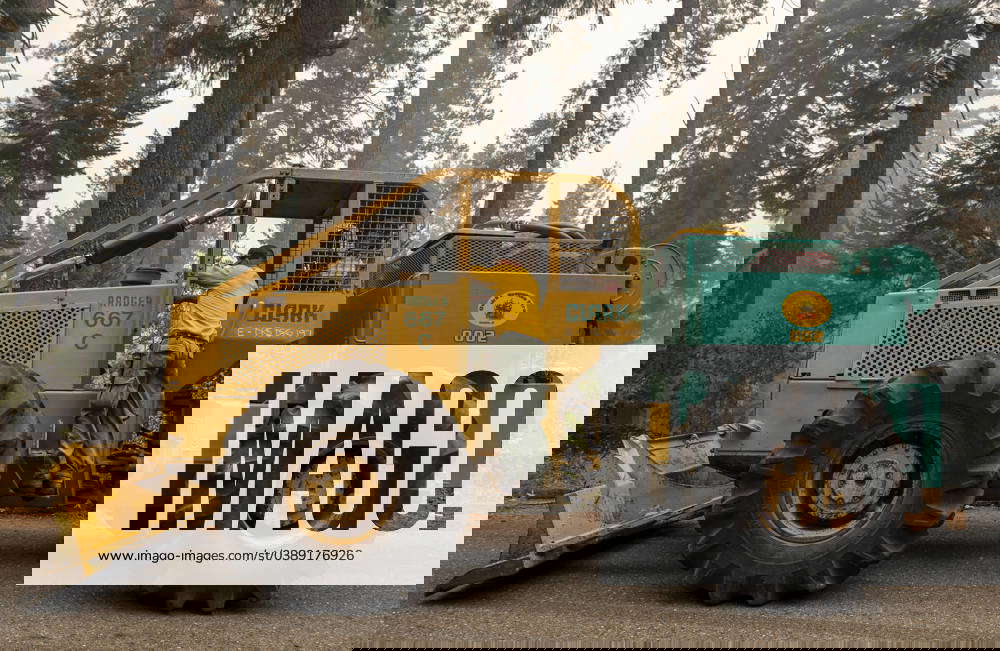 News Fighting the Caldor Fire, Aug 19, 2021 Pollock Pines, CA, USA