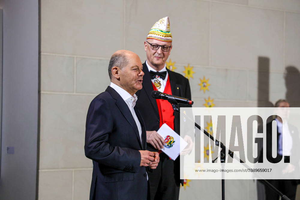 Olaf Scholz SPD , Federal Chancellor welcomes the President of the Bund ...