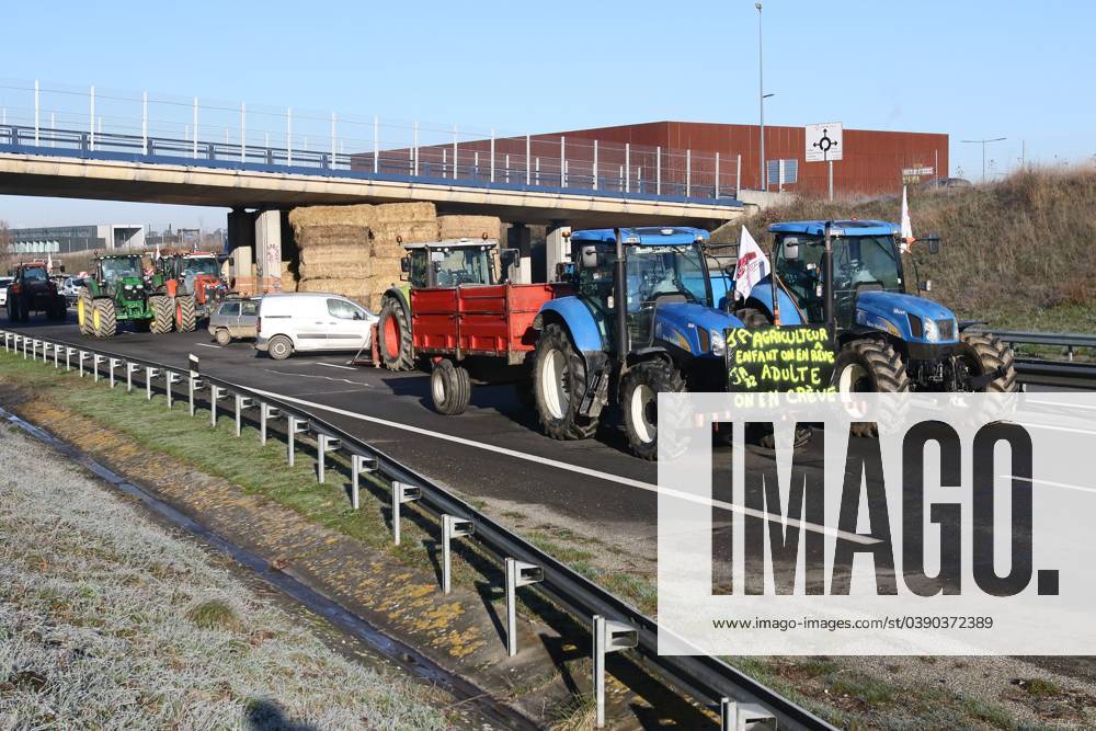 AGRICULTEURS EN COLÈRE PHOTOPQR LA DEPECHE DU MIDI SEBASTIEN LAPEYRERE