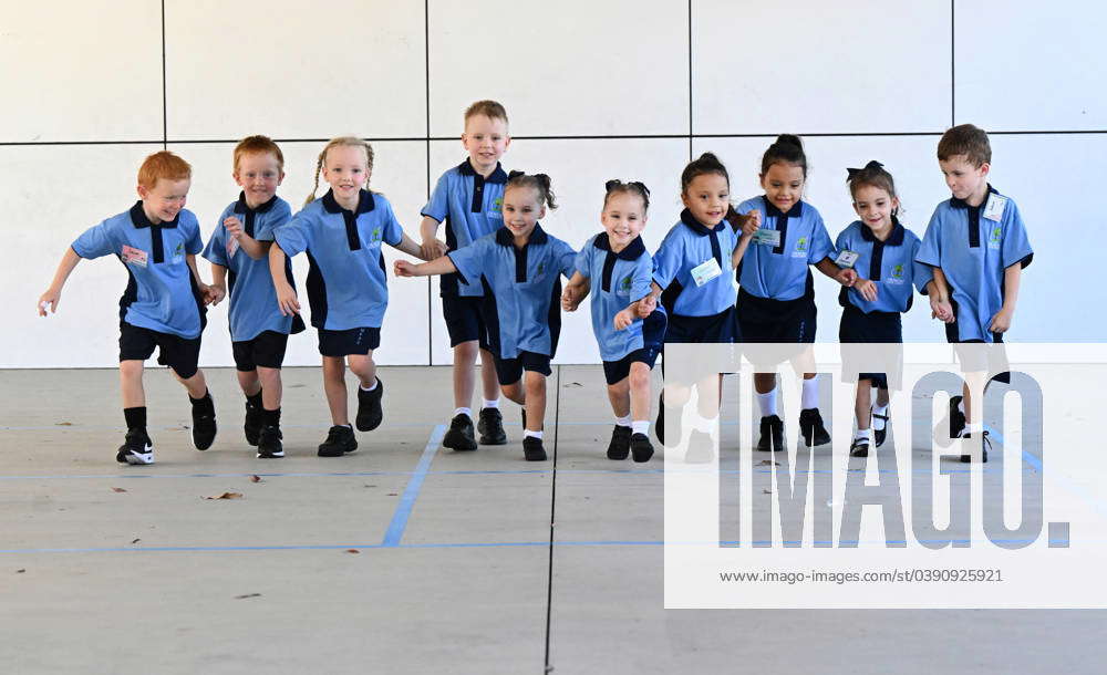 QLD BACK TO SCHOOL, Ormeau State Schools five sets of twins starting in ...