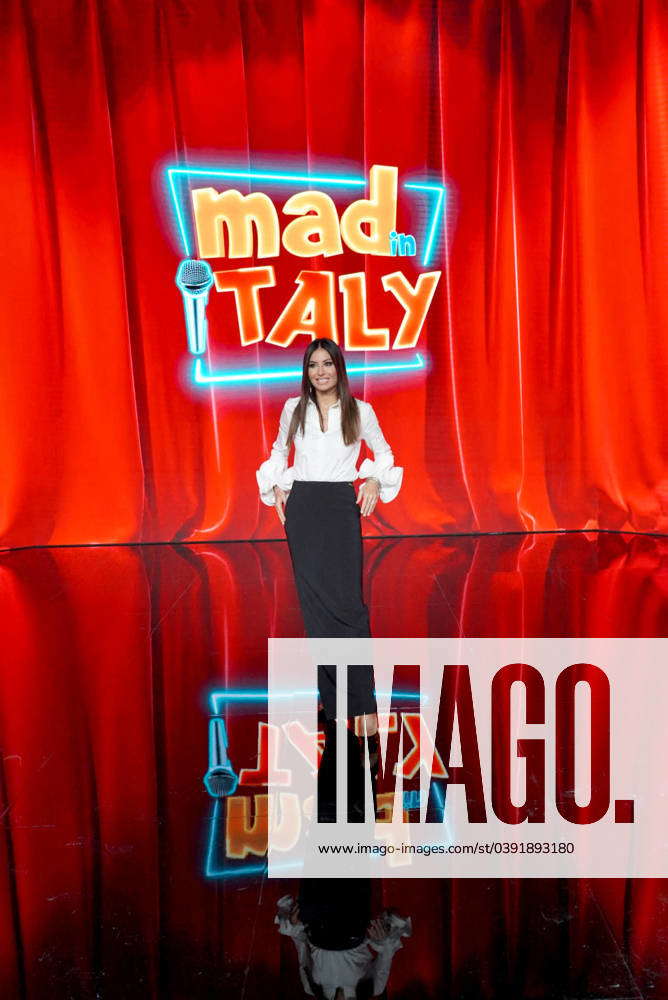Naples Photocall Of The Mad In Italy Broadcast Naples Photocall Of 