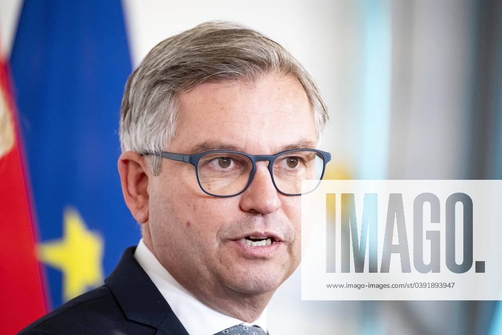 Vienna, Austria 24 January 2024 Press foyer on extension of electricity