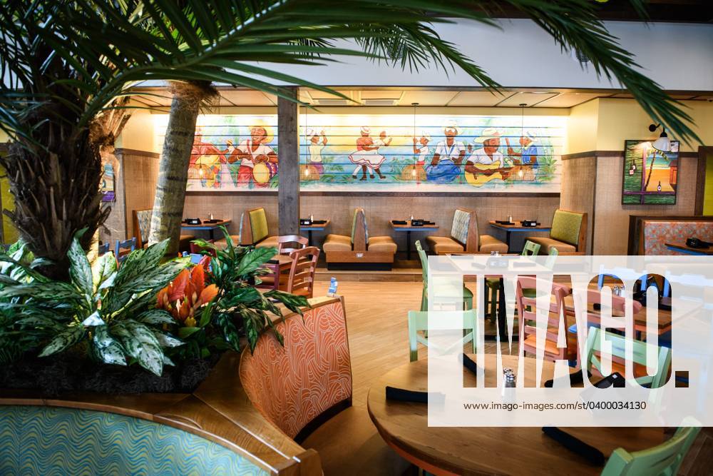 Syndication The Fayetteville Observer The dining room at Bahama Breeze