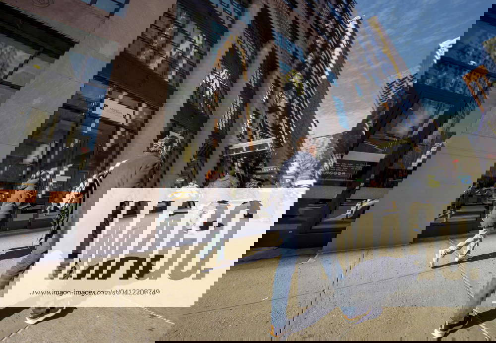 New York Community Bancorp in New York A branch of Atlantic Bank, soon