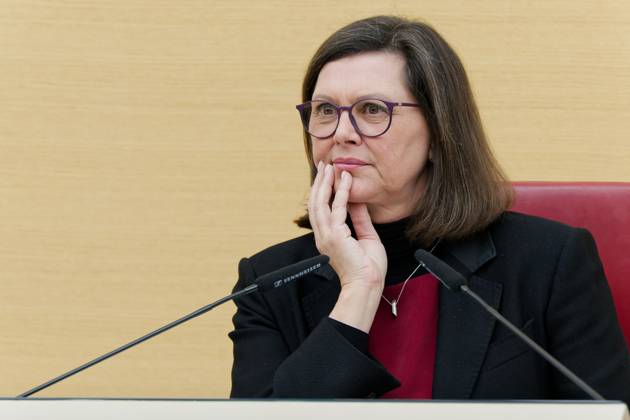 Ilse Aigner, CSU 10 Plenary Session of the Bavarian State Parliament ...