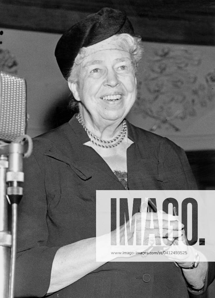 Eleanor Roosevelt 2309262 Eleanor Roosevelt by Unknown photographer ...