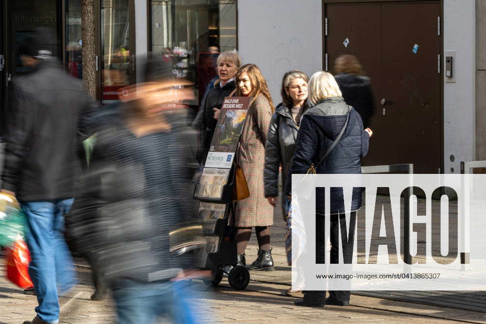 Jehovahs Witnesses In Pedestrian Zone 15 02 24, Wiesbaden Symbol Photo ...