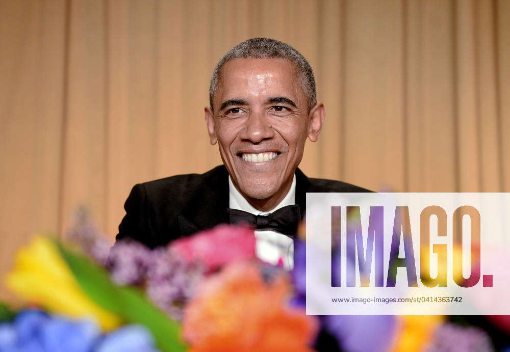 Obamas Attend the Annual White House Correspondents Association Dinner ...