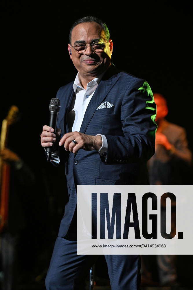 HOLLYWOOD FL - FEBRUARY 17: Gilberto Santa Rosa performs during his ...