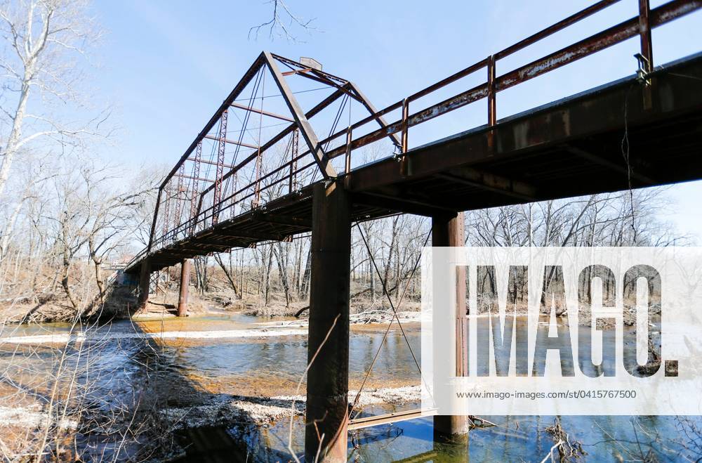 Syndication: The News-Leader The 112-year-old Green Bridge, which ...