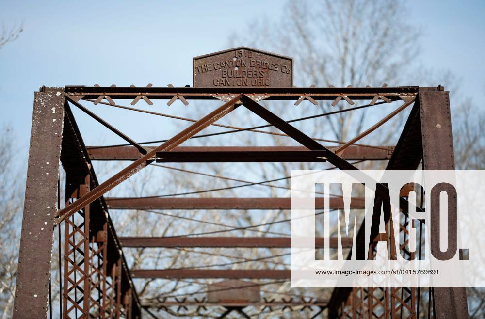 Syndication: The News-Leader The 112-year-old Green Bridge, which ...