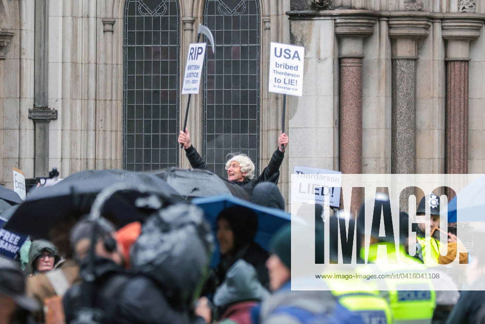 . 21 02 2024. London, United Kingdom. Julian Assange Hearing RCJ Day 2 ...