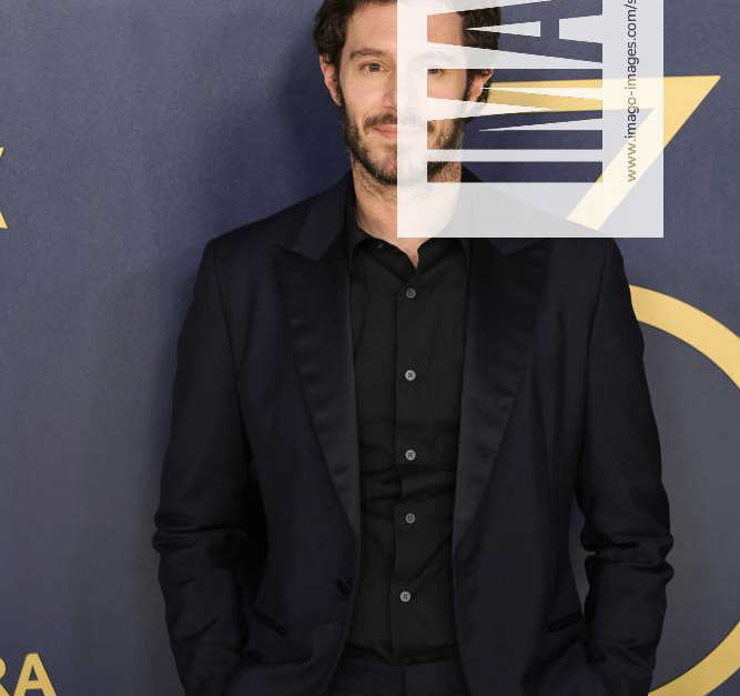 SAG Awards Red Carpet - LA Adam Brody arriving to the 30th Annual SAG ...