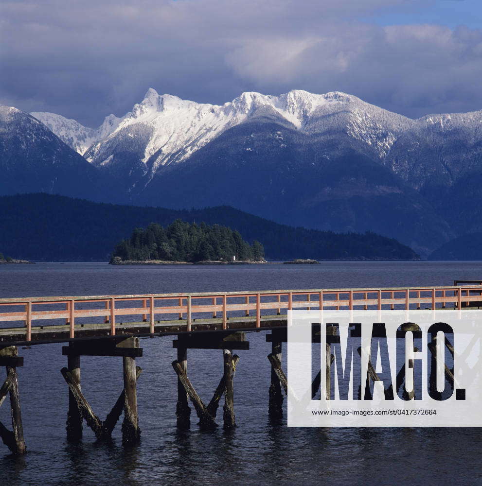 Granthams Landing Wharf, Howe Sound, British Columbia