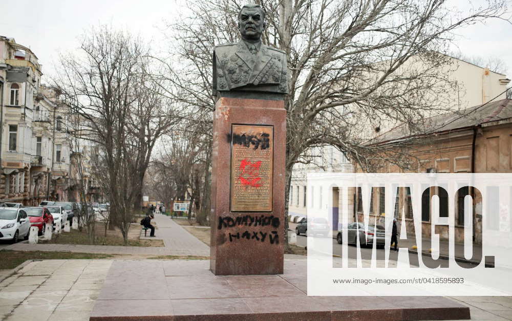 A monument to Marshal of the Soviet Union Rodion Malinovsky in Odessa ...