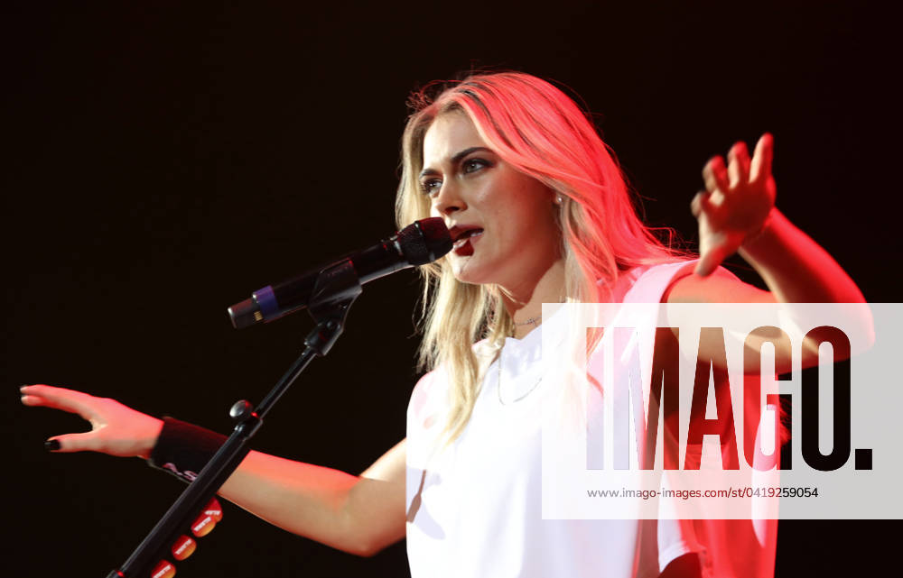 Alana Springsteen Singer Country singer Alana Springsteen at C2C 2024 in Berlin Performance at ...