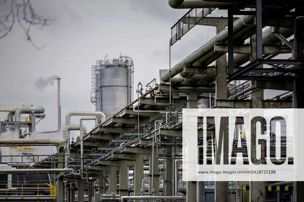 GELEEN - A chemical installation at the Chemelot industrial park. The ...