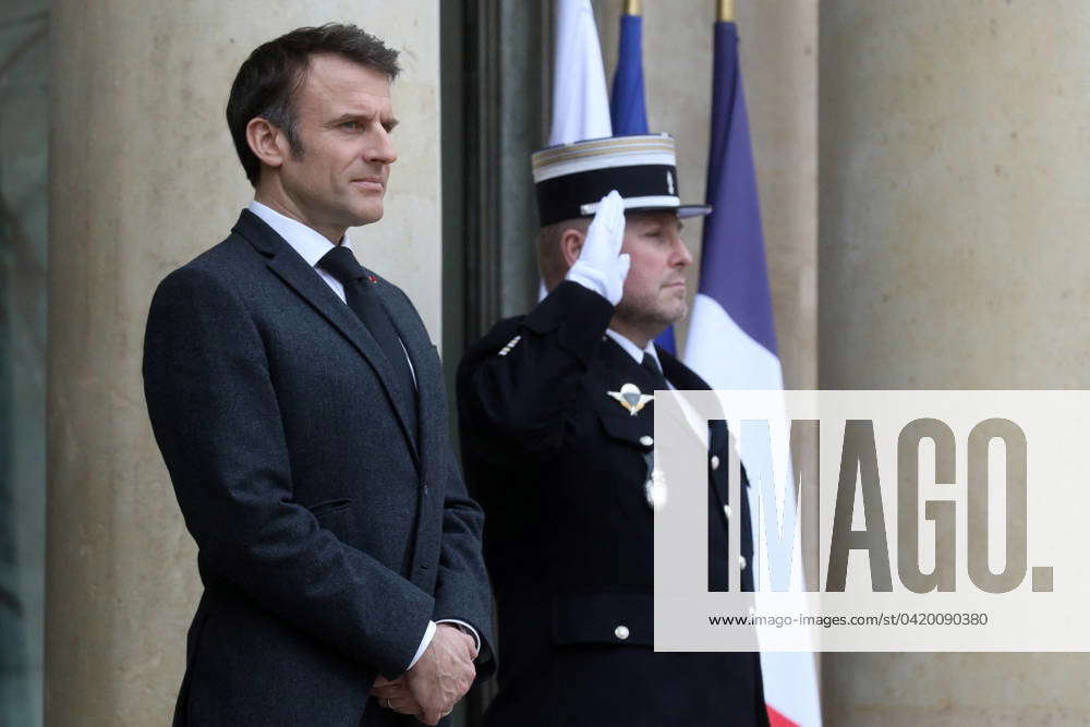 Le PrÃ Sident De La RÃ Publique Francaise, Emmanuel Macron Recoit Le ...