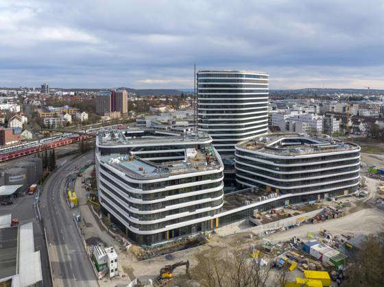 Allianz Park Stuttgart Vaihingen The high-rise building has 17 floors ...