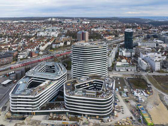 Allianz Park Stuttgart Vaihingen The high-rise building has 17 floors ...