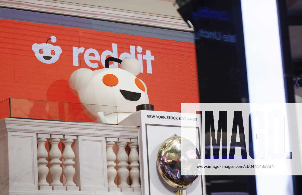 The Reddit Snoo Head rings the New York Stock Exchange (NYSE) on Wall ...