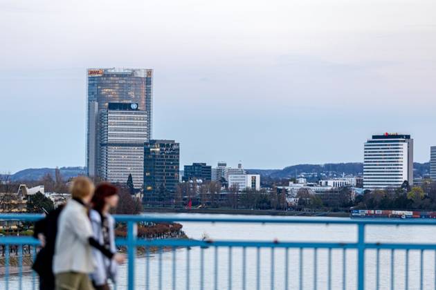 View From The Kennedy Bridge In Bonn Beuel To The Federal District In ...