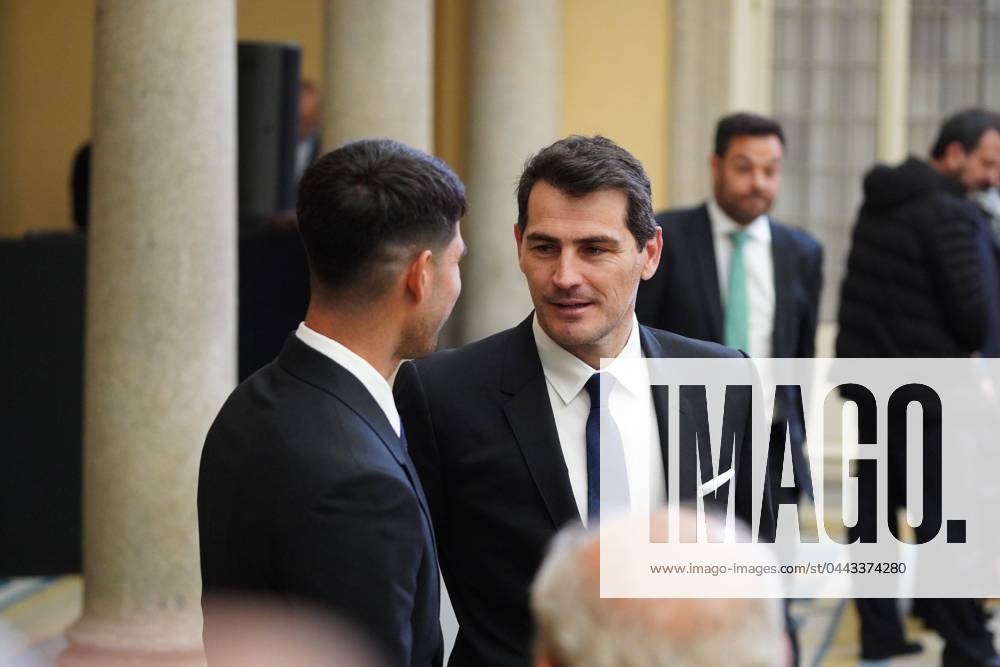 Tennisplayer Carlos Alcaraz and Iker Casillas during National Sports ...