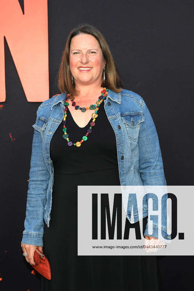 Los Angeles, California, USA: LOS ANGELES, CA - : Alison Jane Roney at ...