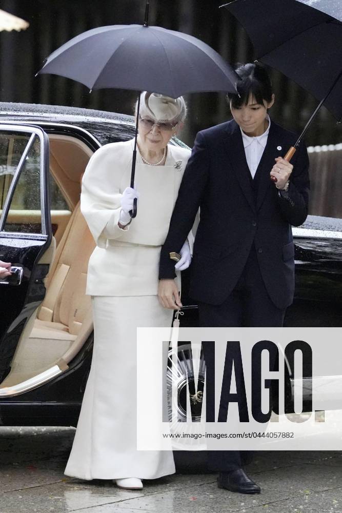 Japan S Former Empress At Meiji Jingu Shrine Japan S Former Empress ...