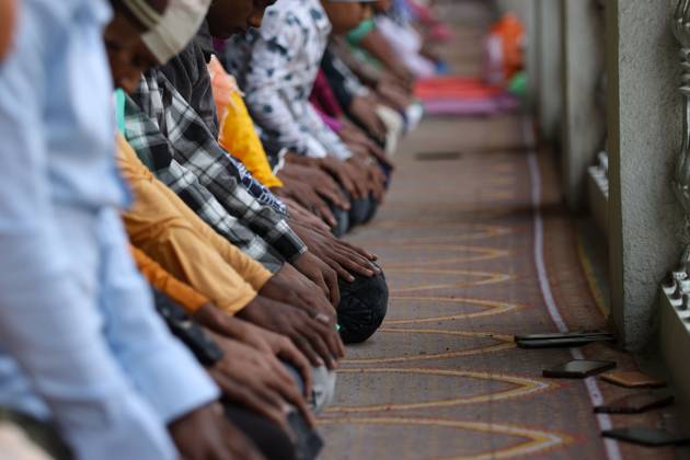 April 11, 2024, Kathmandu, Bagmati, Nepal: Nepali Muslims offer prayers ...