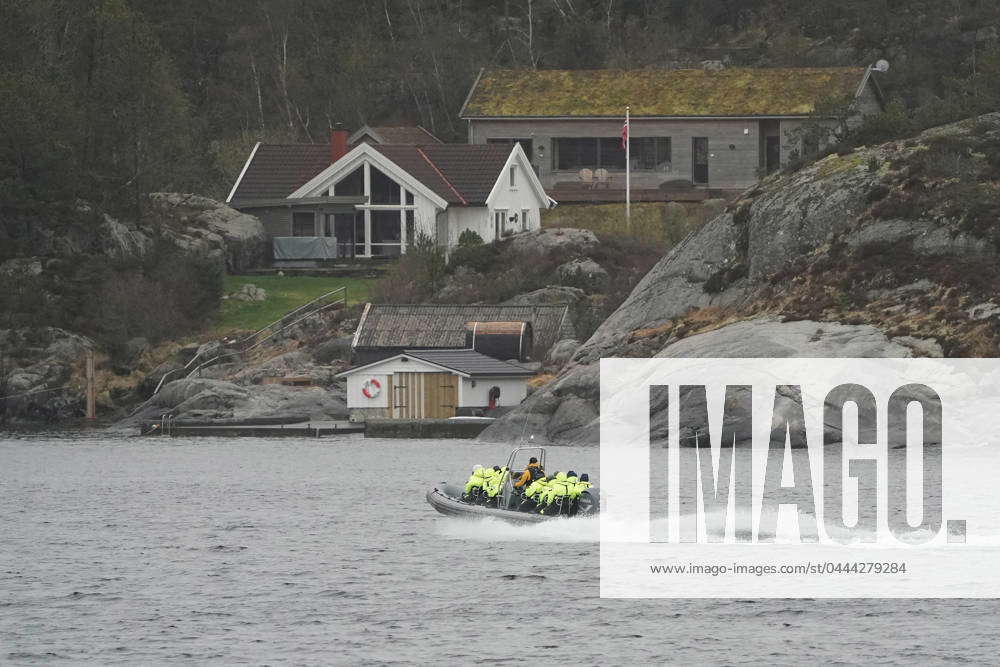 RIB Safari inflatable boat to the Lysefjord sails in the Hogsfjord ...