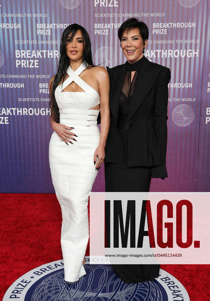 LOS ANGELES, CA - APRIL 13: Kim Kardashian and Kris Jenner at the 10th ...