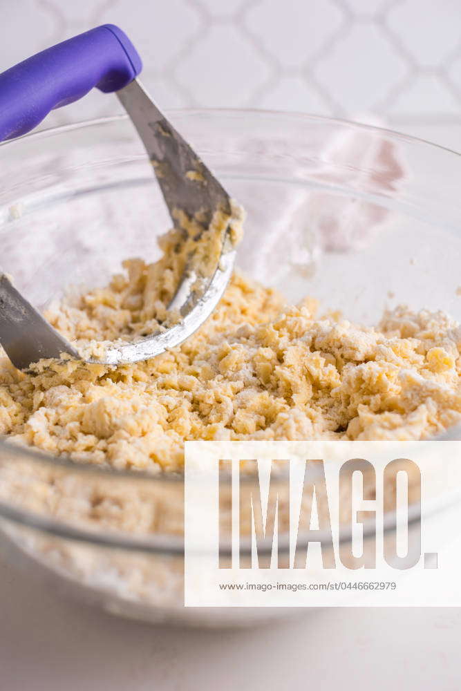 Mixing pastry dough with a pastry blender Coeur d Alene, Idaho, United
