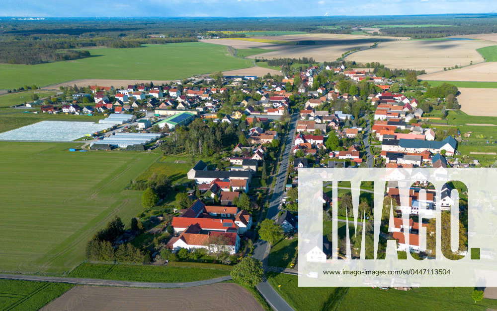 Aerial view of Ponikau Aerial view of Ponikau near Thiendorf in the ...