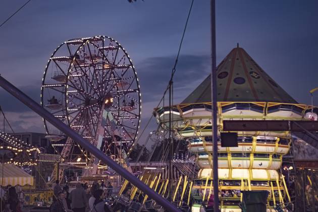 Ferris Wheel Funfair Sunset Rovigo, Italy 25 October 2022: Funfair ...