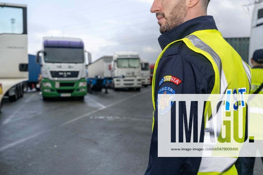 An inspector of the State Inspectorate for Road Transport Control ISCTR ...