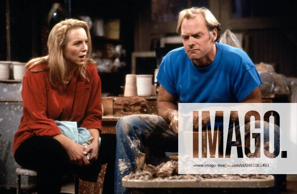 GRACE UNDER FIRE, from left: Brett Butler, Casey Sander, 1993-1998. ph ...