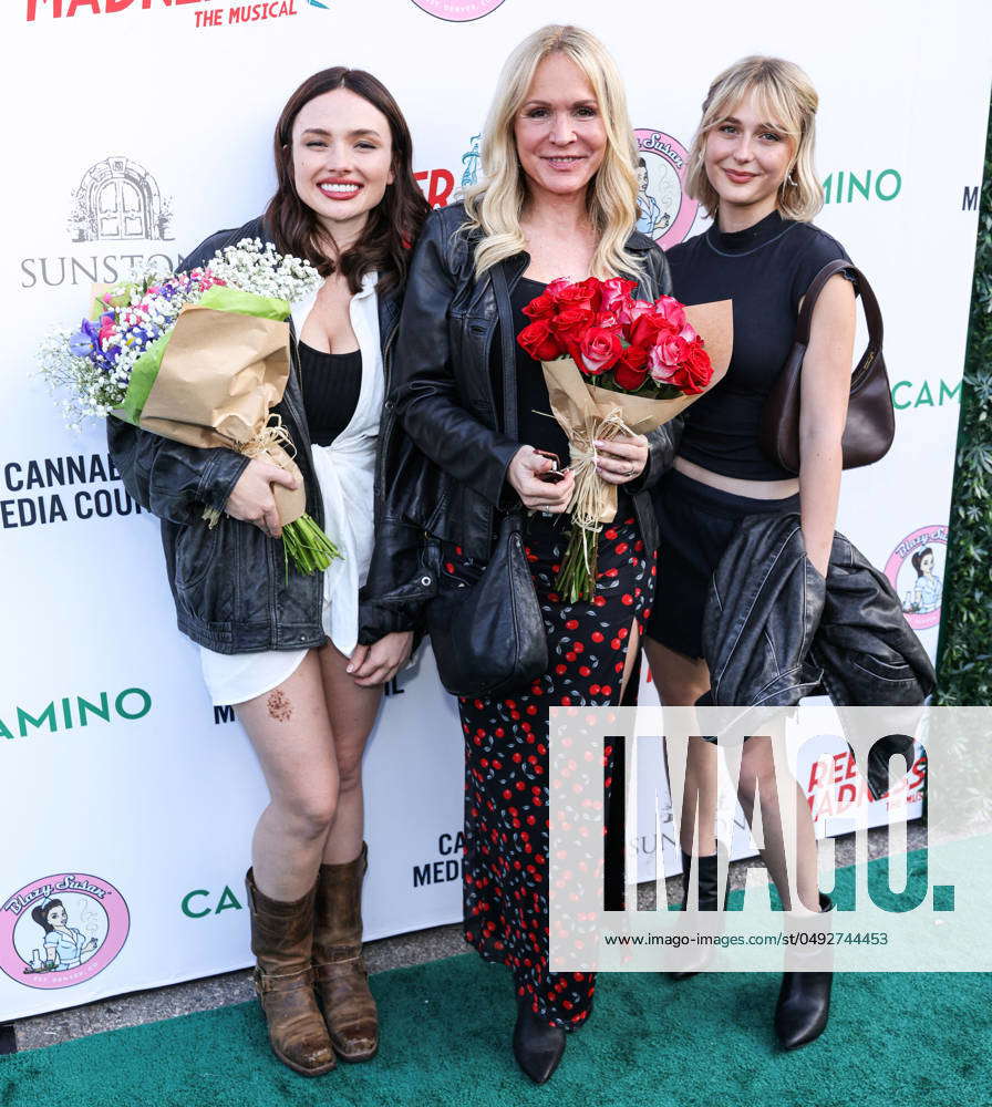 Reefer Madness: The Musical Opening Night Photocall - LA Natalie Alyn Lind, Barbara  Alyn Woods and